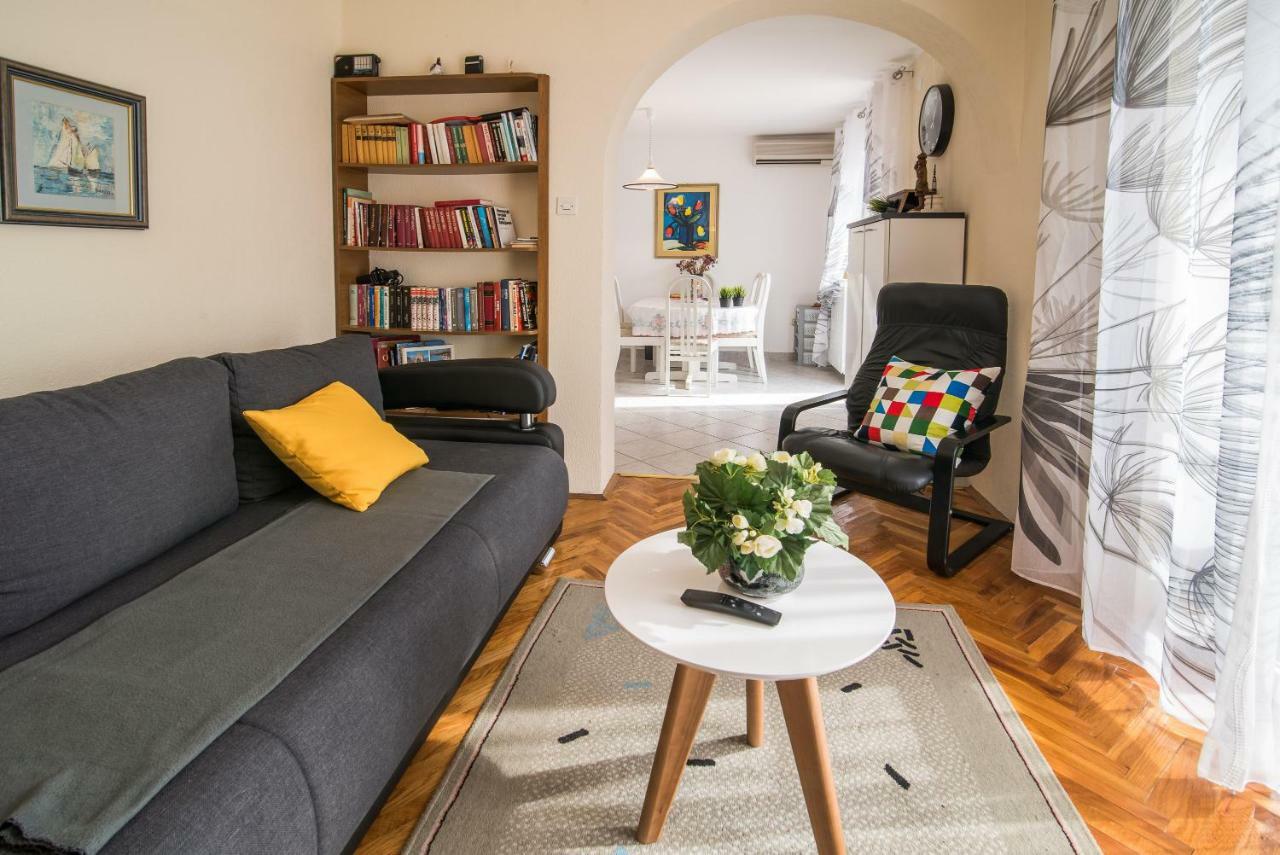 Ksenija Apartamento Kornić Exterior foto