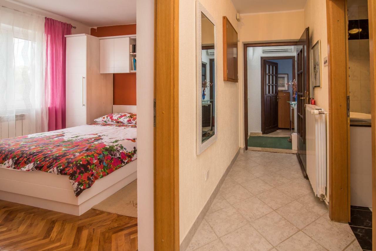 Ksenija Apartamento Kornić Exterior foto