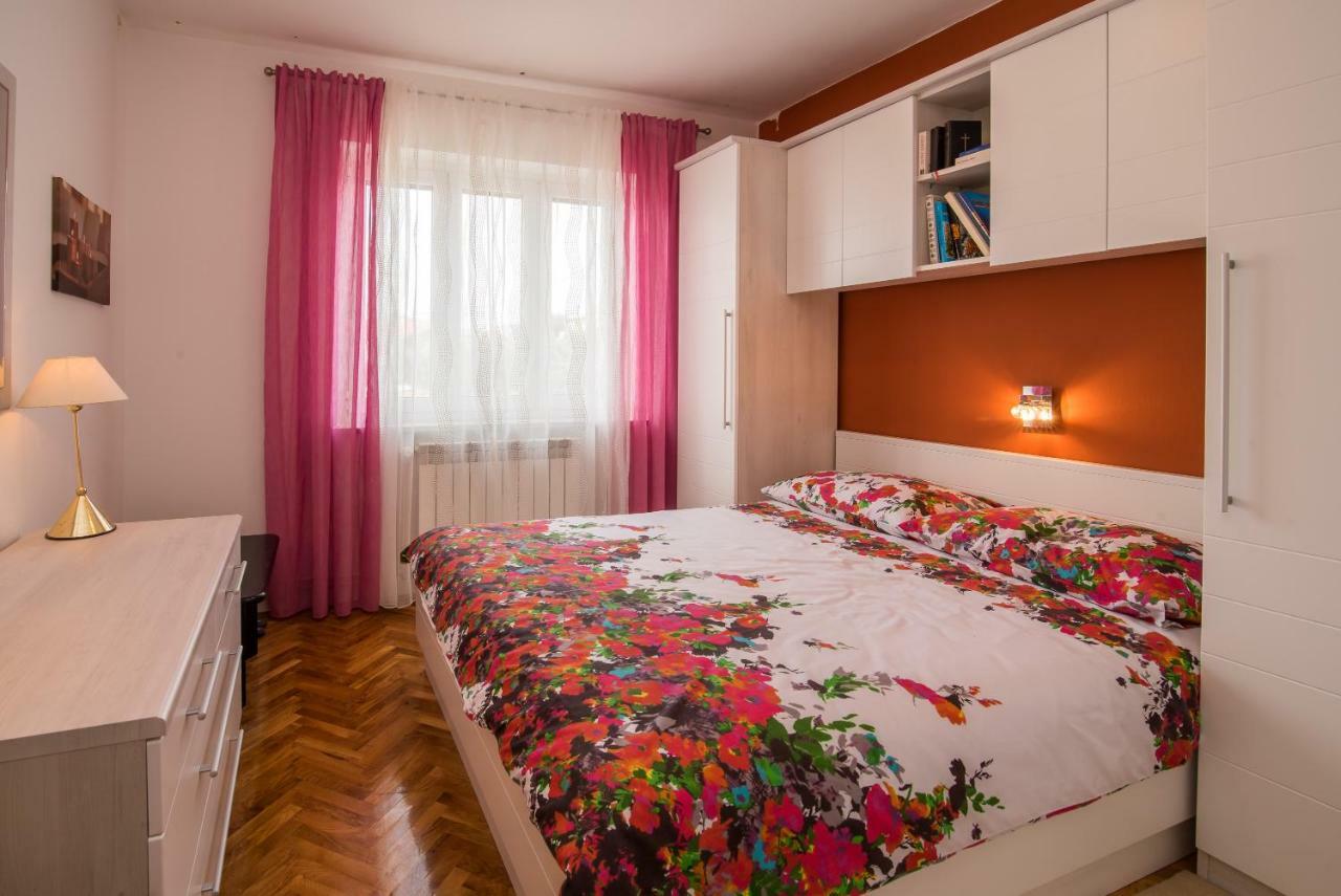 Ksenija Apartamento Kornić Exterior foto
